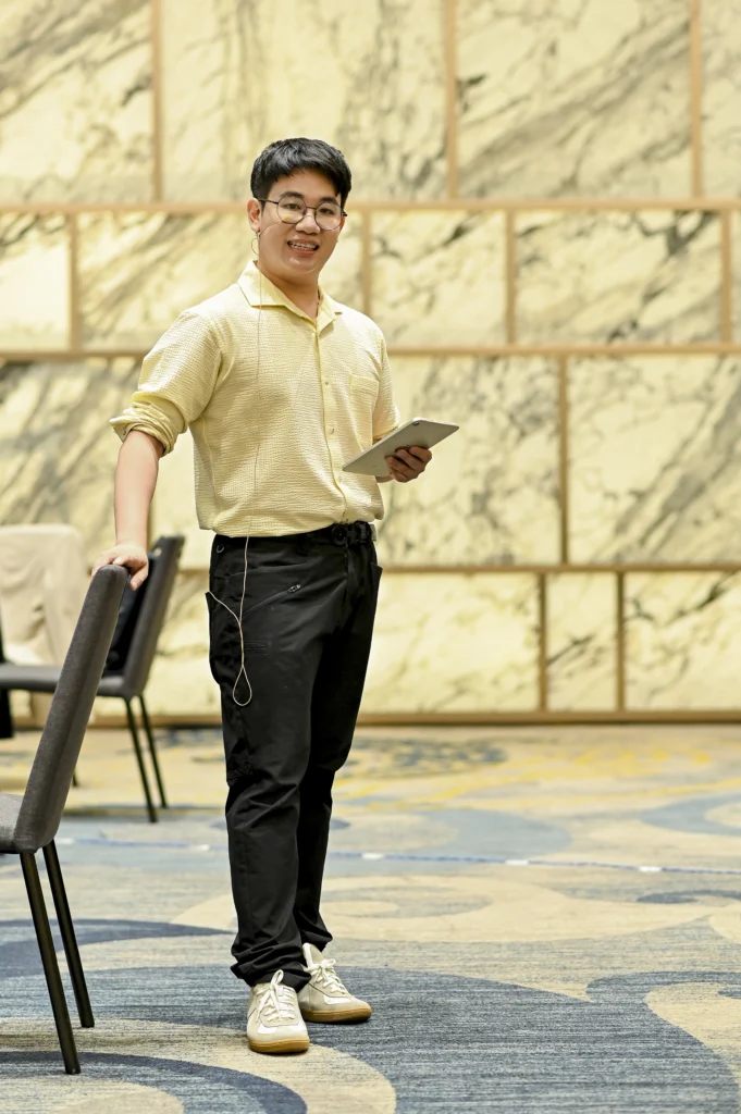 James Theeranon Sirikulpiriya (เจมส์ ธีรานนท์ ศิริกุลพิริยะ) - professional portrait photo - IMG_5250